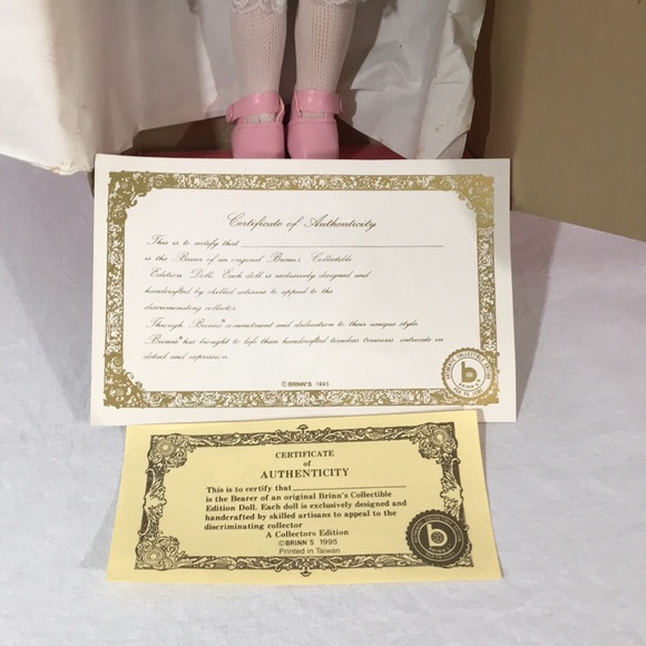 Vintage Brinn’s  Porcelain 16” Christmas Doll w/cat - Picture 2 of 7